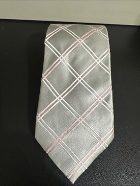 Gray and Pink Plaid Men's Tie